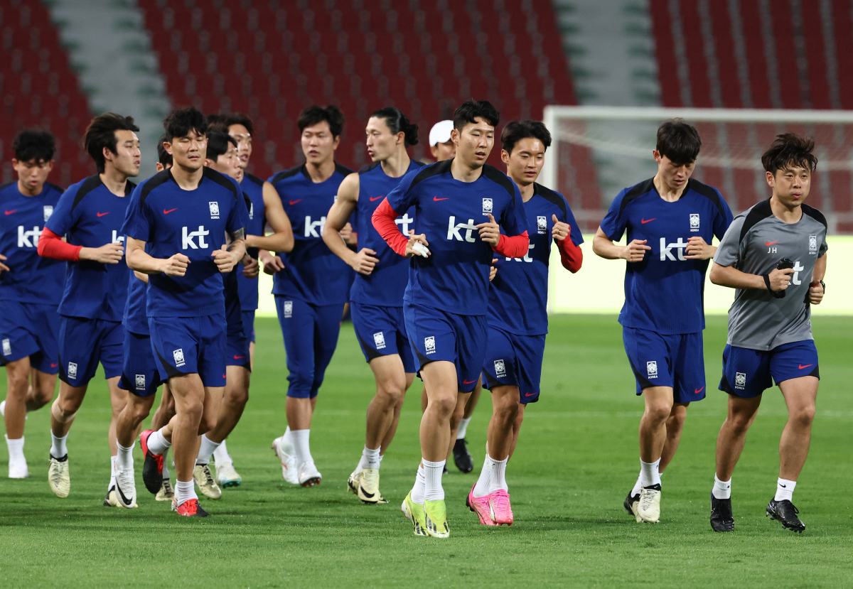 赛地聚焦——欧篮联清晨热度飙升，勒沃库森临场应变，赛场秩序良好，赛程密集仍需轮换的简单介绍